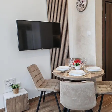 Apartment Lena 1 Vrdnik