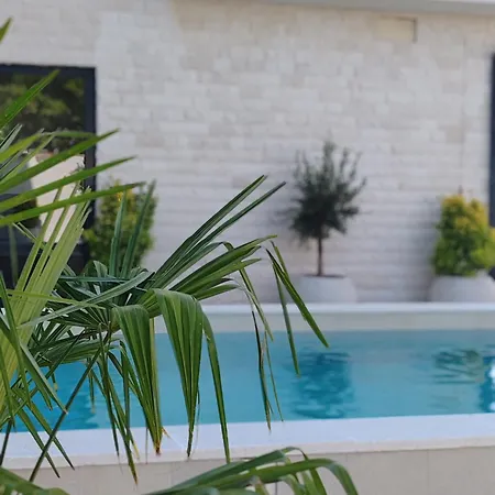 Daire Pool - Lux 1