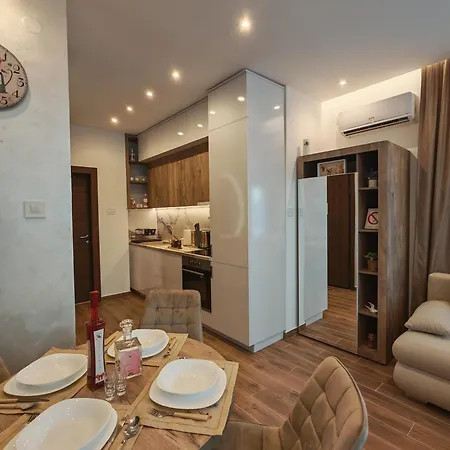 Pool Lena - Lux 1 * Vrdnik