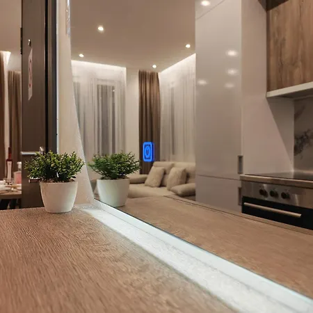 Pool Lena - Lux 1 Lägenhet Vrdnik