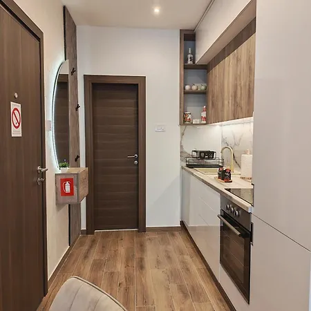 Pool Lena - Lux 1 Vrdnik