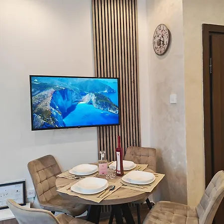 Lägenhet Pool Lena - Lux 1