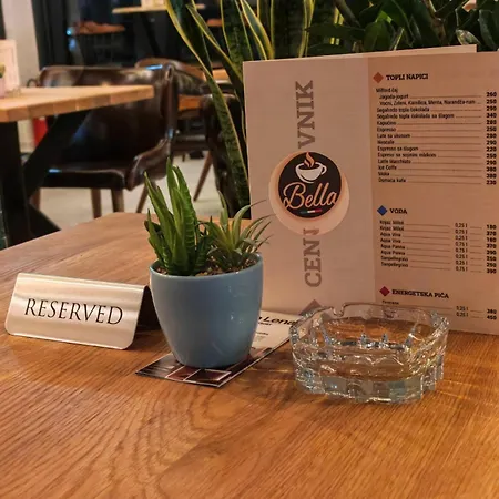 Pool Lena - Lux 1 * Vrdnik