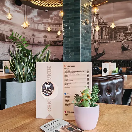 Pool Lena - Lux 1 Lägenhet *