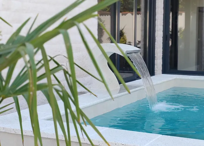 Apartman Pool Lena - Lux 1 Rednek