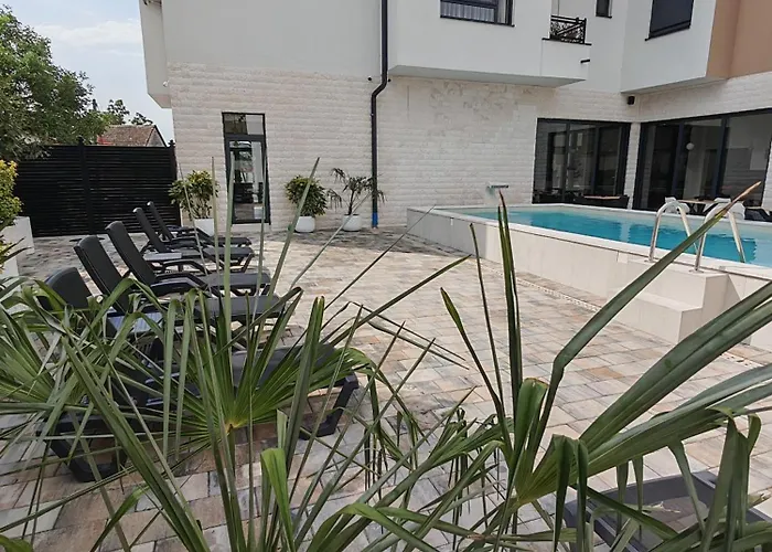 Lejlighed Pool Lena - Lux 1 *