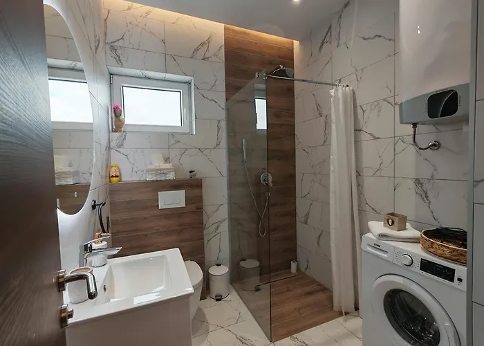 Apartman Pool Lena - Lux 1