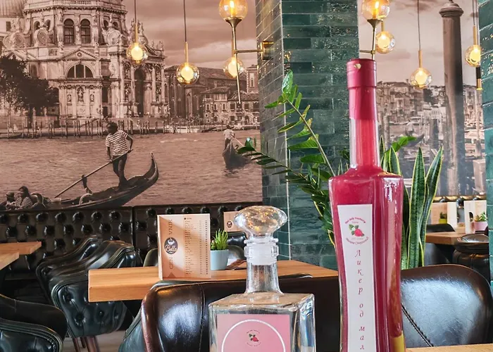 Pool Lena - Lux 1 Lejlighed